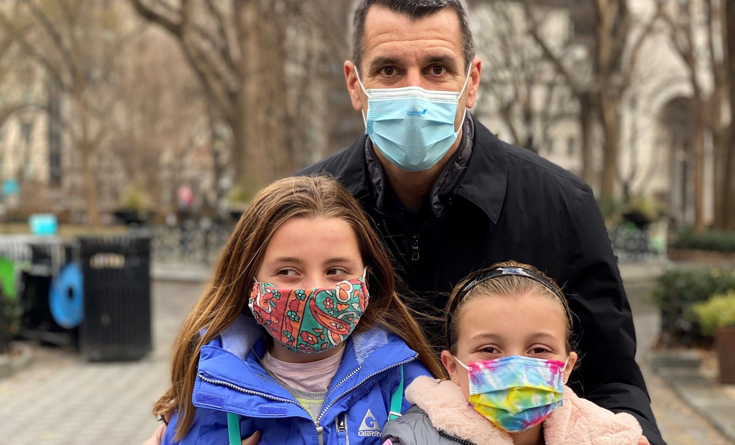 Teti-Family1-L-R-Ava-Paul-Nina-e1611266500667