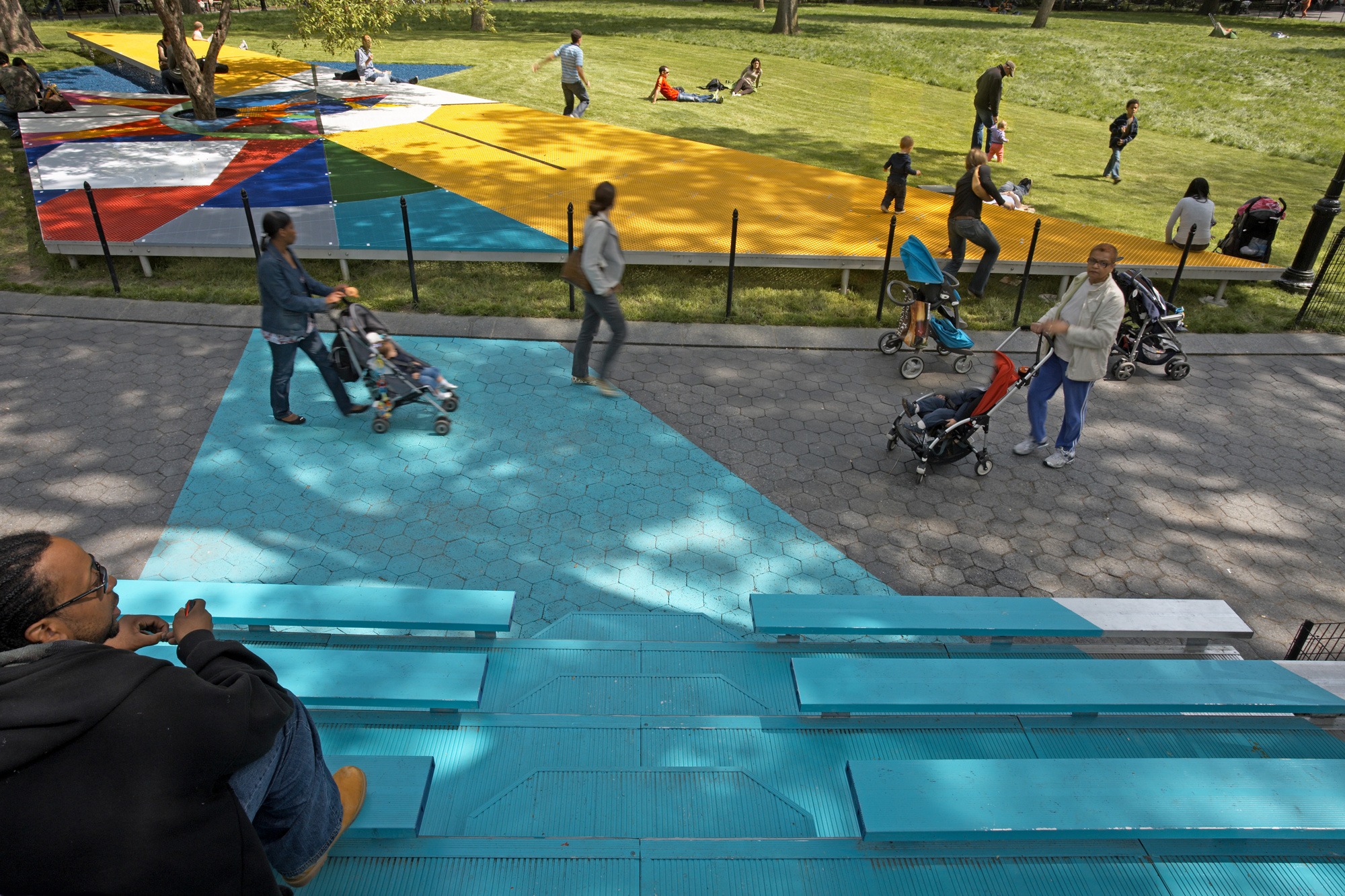 Jessica Stockholder 6